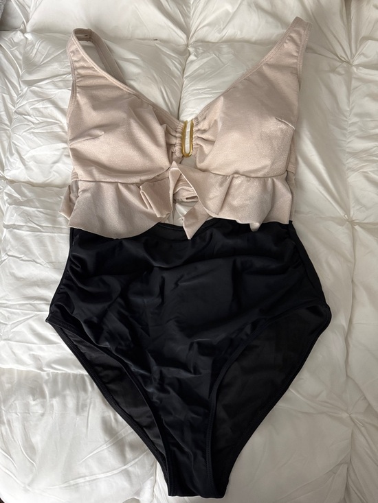 Other - Two-Tone Ruffle One-Piece Swimsuit in Beige and Black